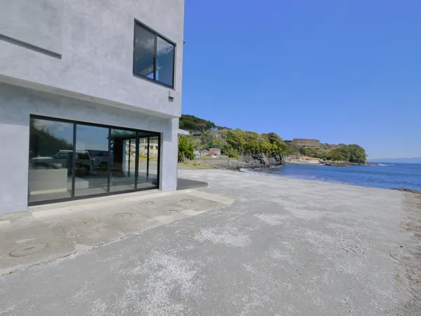赤沢海水浴場が目の前です。