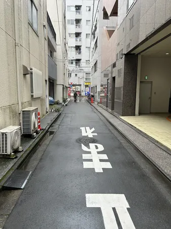 南西側前面道路