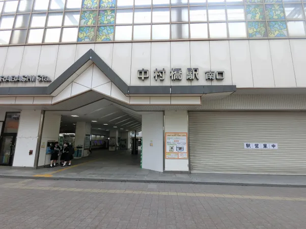 徒歩9分。