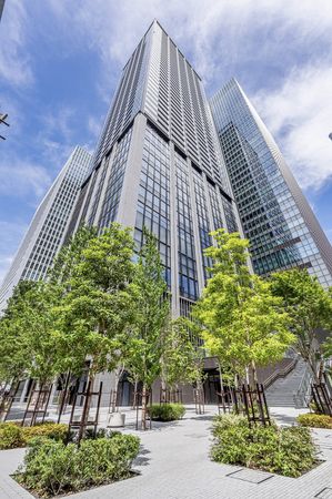 WORLD TOWER RESIDENCE 外観