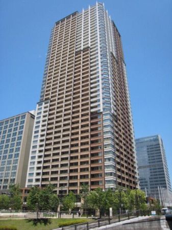 パークタワーグランスカイ 建物外観