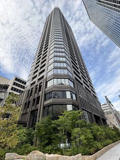 ブランズタワー大阪本町 外観