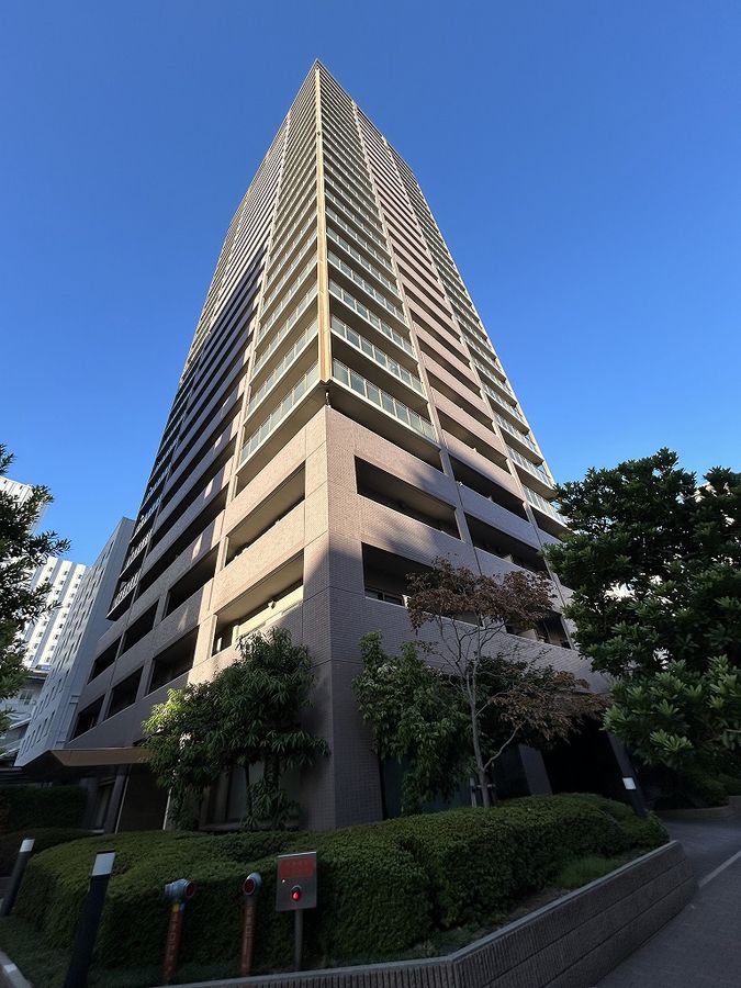 ローレルコート上本町 外観