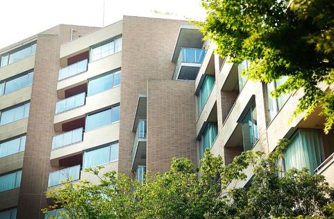 オパス有栖川 外観