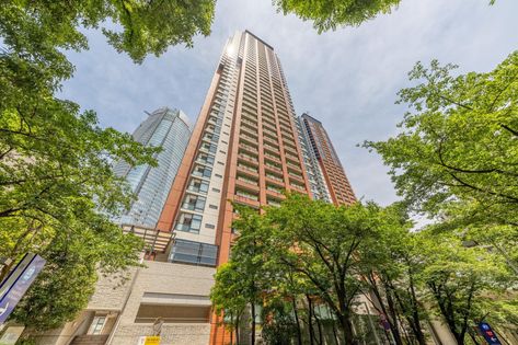 六本木ヒルズレジデンスB棟 外観