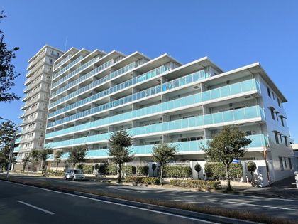 Brillia稲毛海浜公園 建物外観