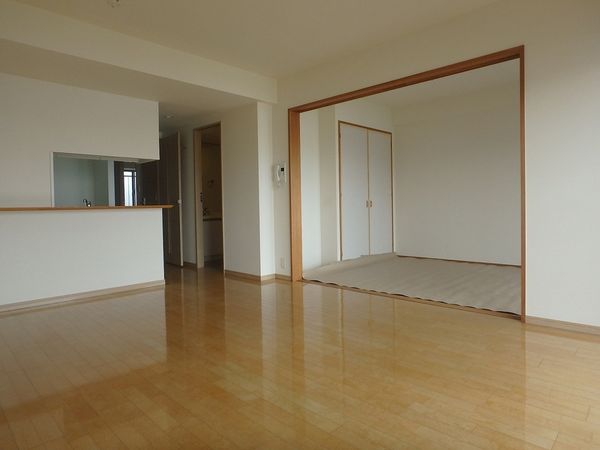 エコロジー千葉みなとレジデンス ◇LDK約14.6帖