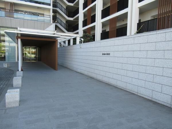 イーストゲートスクエア エントランス