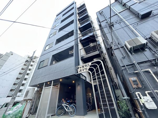 キャラマスハイツ 外観