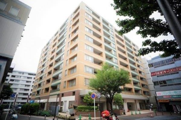 ライオンズステーションプラザセンター南 建物外観