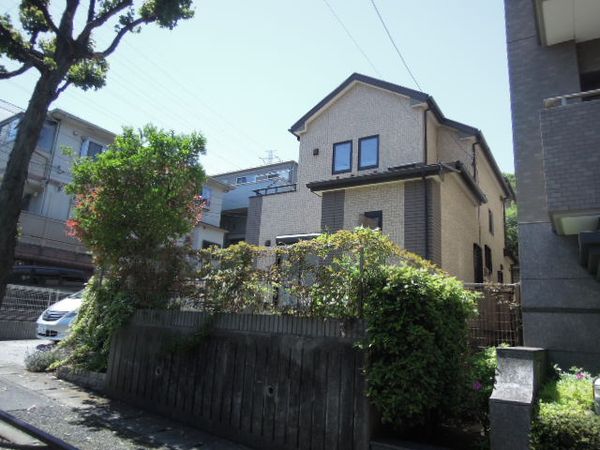 有馬8丁目戸建 建物外観