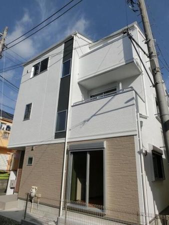 鎌倉市台1丁目戸建 建物外観