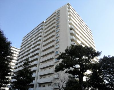 ベル・パークシティ L棟 外観