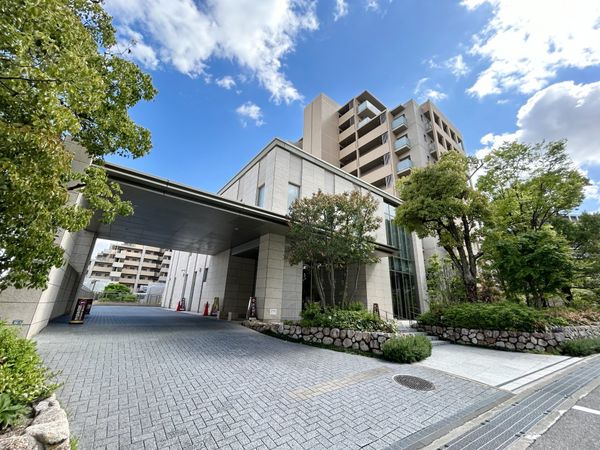 パークホームズ千里中央 外観