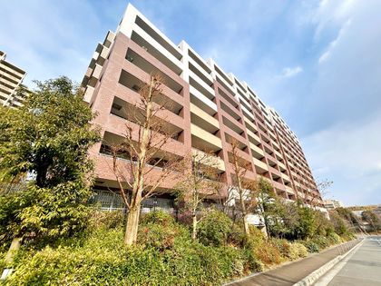 ガーデンヒルズ千里中央南棟 外観