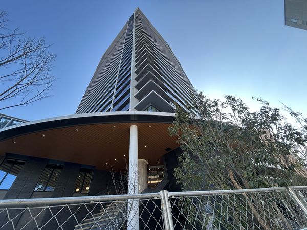 ジオタワー大阪十三 外観