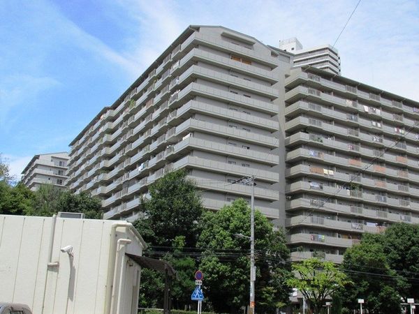 ベル・パークシティ画地ⅡC棟 外観