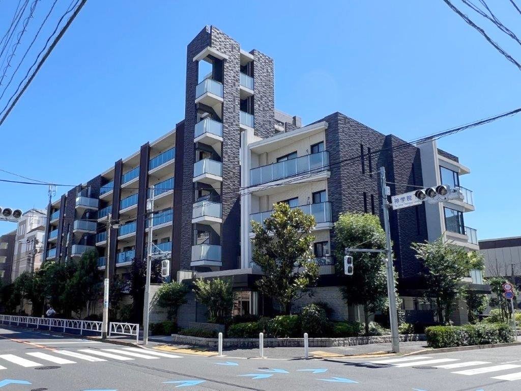 リストレジデンス用賀 建物外観