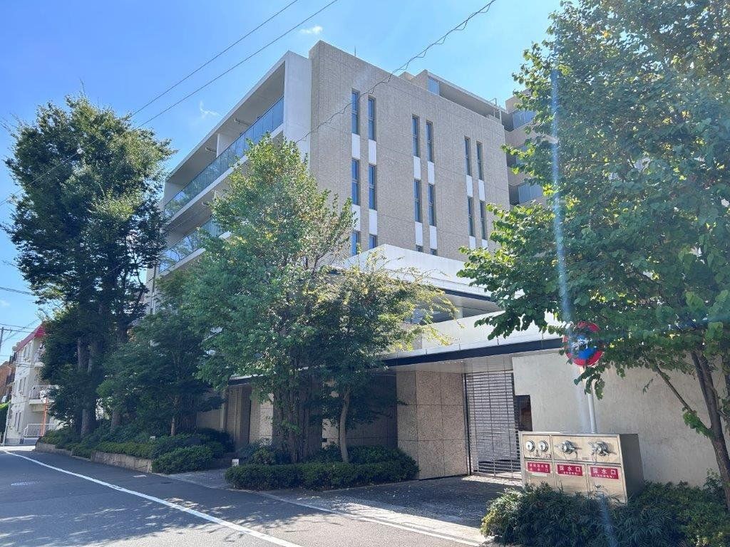 Brillia弦巻 建物外観