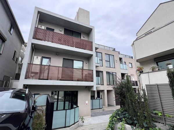 CASA中目黒東山 建物外観