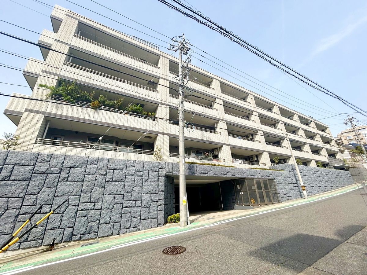ローレルコート東山 外観