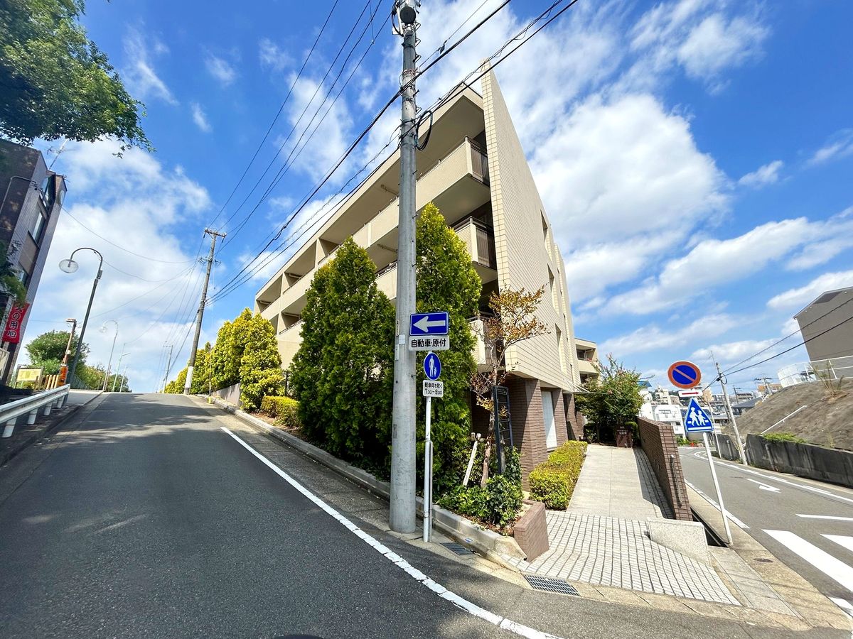パークホームズ見附町 外観