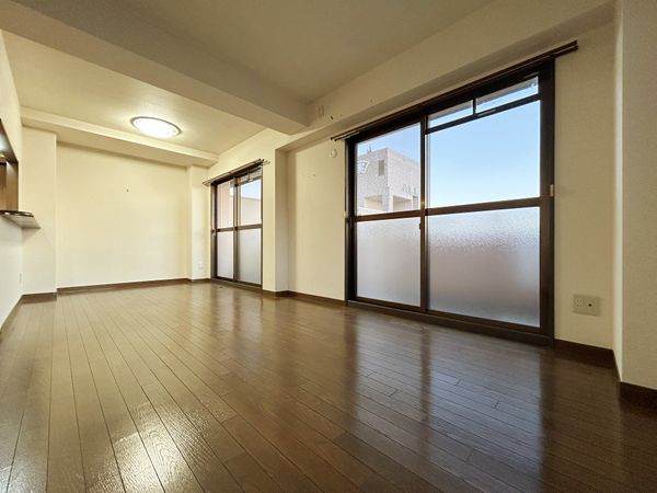 宝マンション八事南 リビング/居室