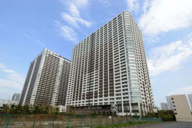 Brillia 有明 Sky Tower 外観