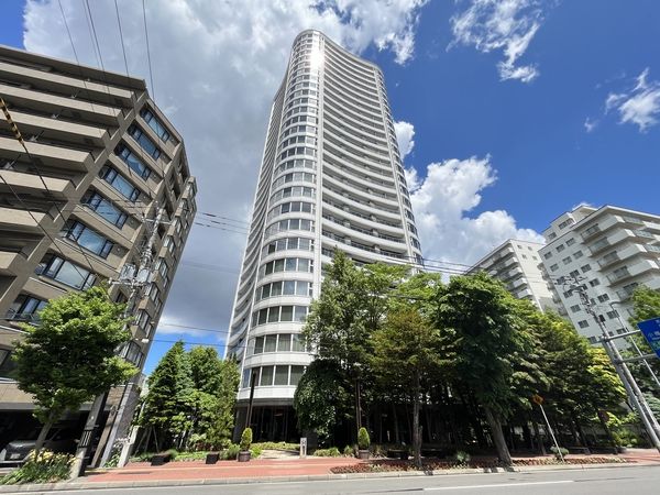 シティタワー円山神宮鳥居前 建物外観