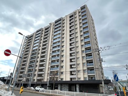 レーベン学園前 Air Residence 外観