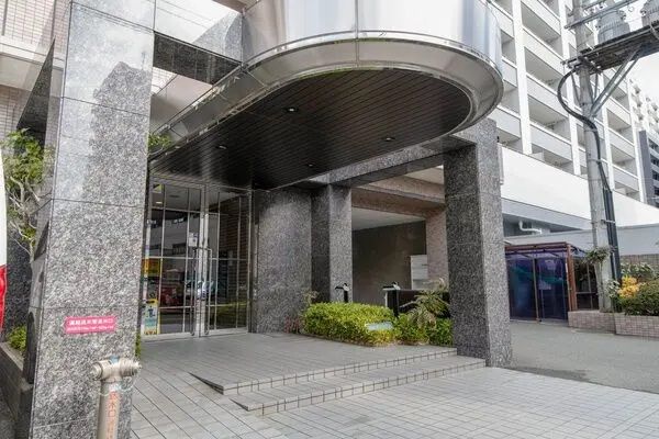 支倉パークホームズ エントランスアプローチ