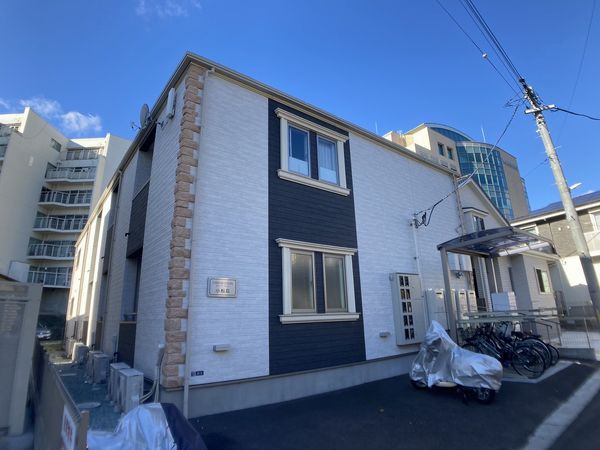 グランドソレイユ小松島 ◎インターネット使用料無料♪モニターホン♪宅配ボックス♪