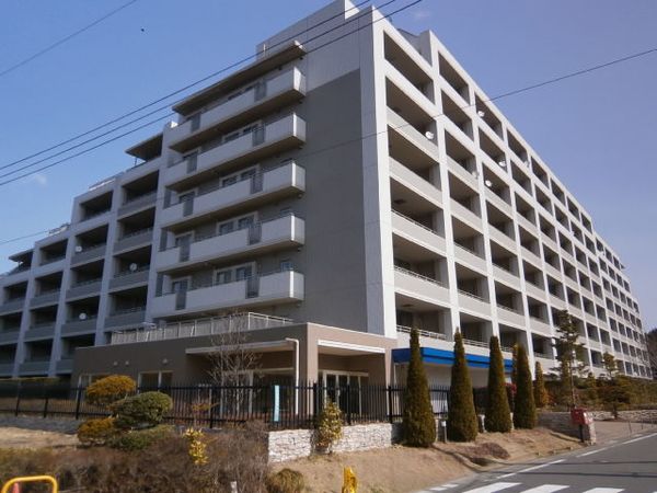 パークアベニュー八乙女ビューステージ 建物外観