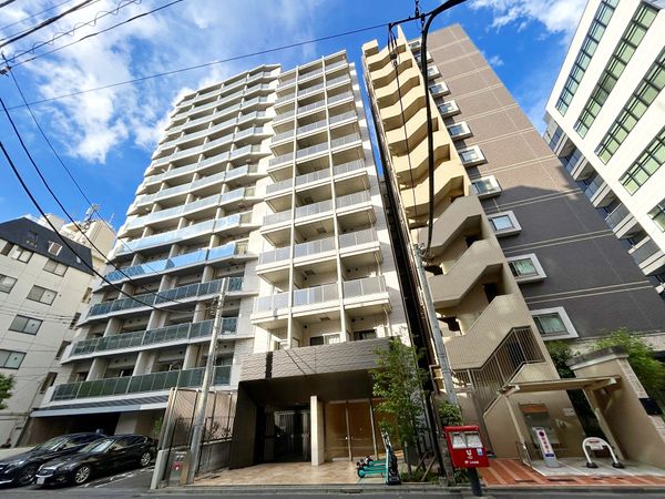DUARES 千代田三崎町 外観