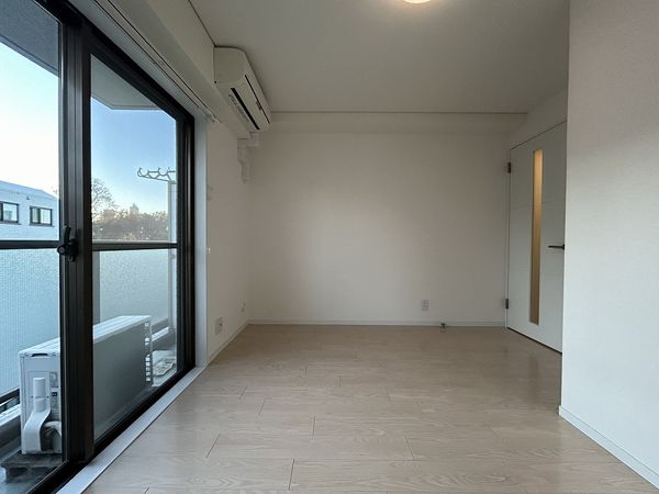 小石川ハイツ リビング・居室