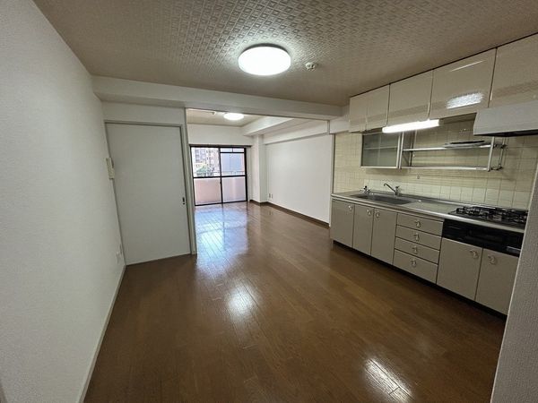 ライオンズマンション薬院第3 リビング/居室