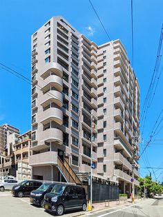 平尾駅前パーク・ホームズ 外観