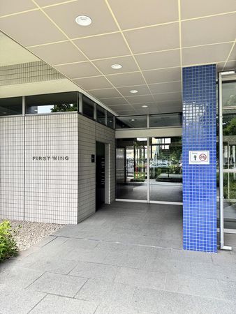幕張ベイタウンファーストウイングB棟 エントランス