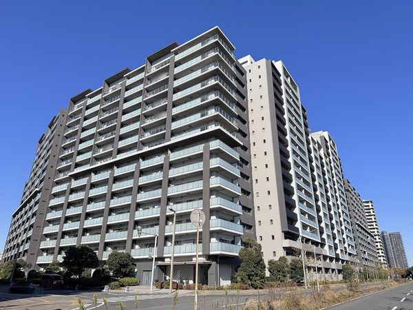 幕張ベイタウングリーナC棟 外観