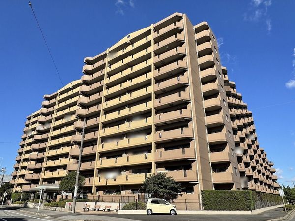 日神パレステージ海浜幕張 外観