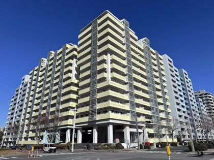 グランパティオス公園西の街4番館 外観