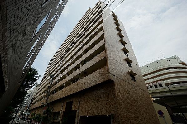 ライオンズプラザ池袋 建物外観