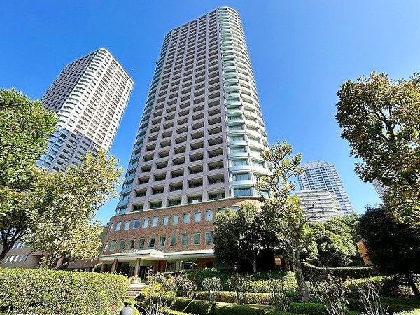 シティフロントタワー 建物外観