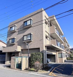 クリスタルパレス新田 外観