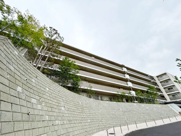 ザ・パークハウス横浜港南台 外観
