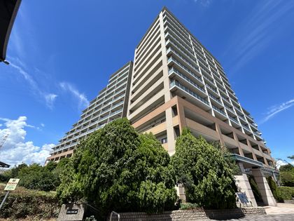 クレストフォルム横浜リヴァシス 外観