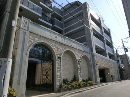 エルズヴュープレイス 建物外観