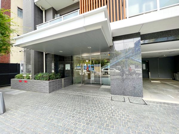 シティハウス四谷三丁目 エントランス
