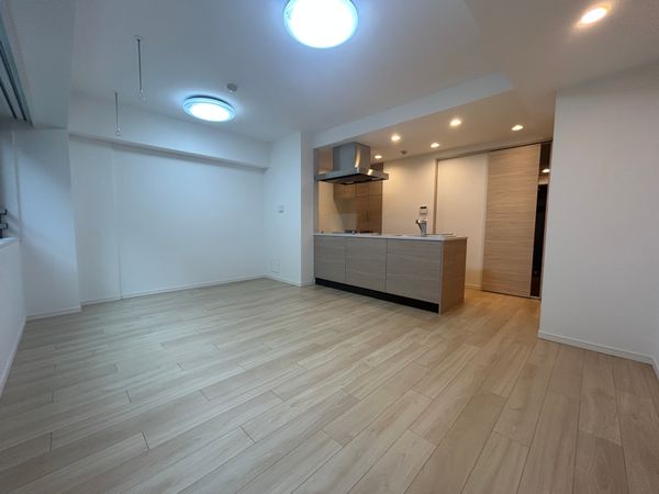 ミオカステーロ府中町 LDK 約14.2帖