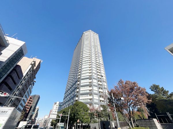 THE CENTER TOKYO 外観